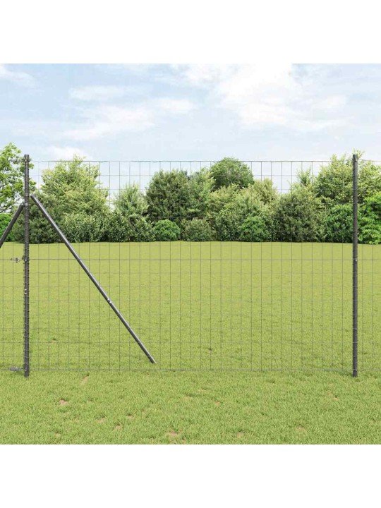 Aed koos postidega hall 1.5 x 10 m teras