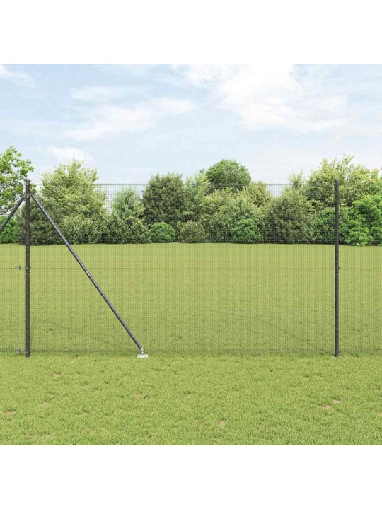 Aed koos postidega hall 1.5 x 10 m teras