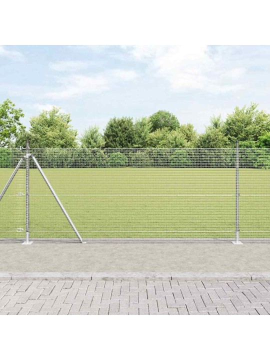 Aed koos postidega hõbedane 0.8 x 25 m teras