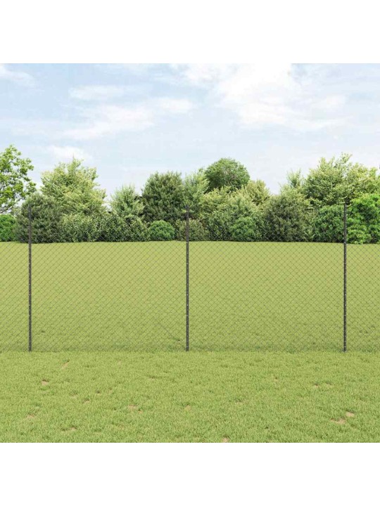 Aed koos postidega hall 1.4 x 10 m teras