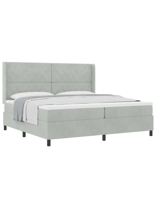 Kontinentaalvoodi peatsiga helehall 200 x 200 cm samet