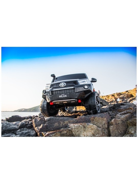 Laste Elektriauto mänguasiota Hilux Valge