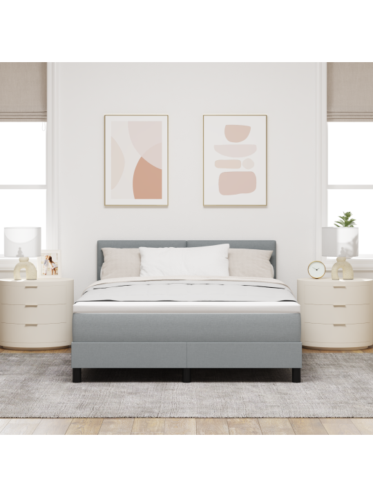 Kastitehtud voodi madratsiga helehall 160x200 cm kangas
