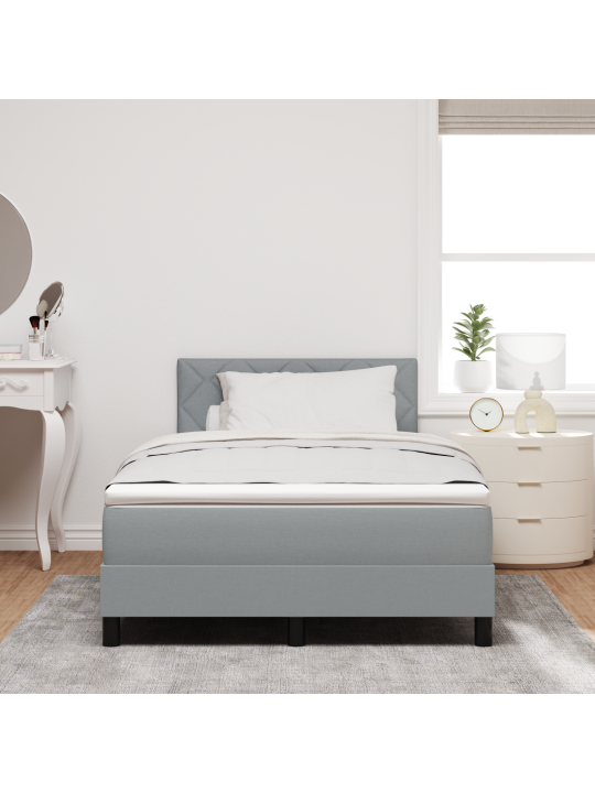 Kast vedru voodi madratsiga helehall 120 x 190 cm kangas